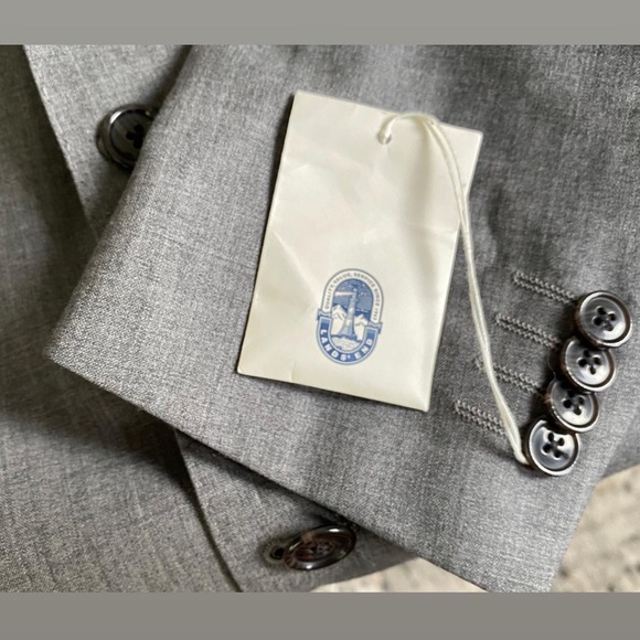 Lands End suit jacket. NWT - Picture 7 of 7
